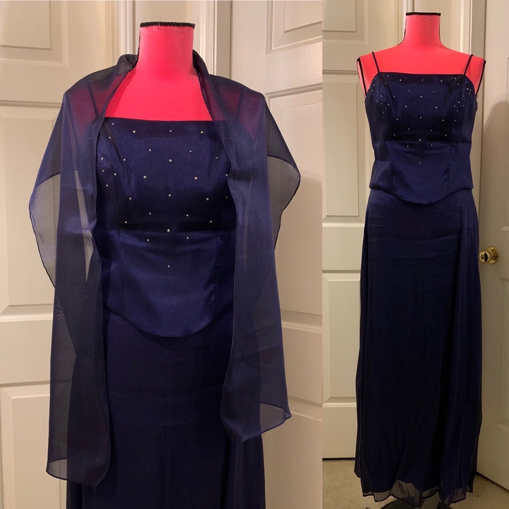 Two-piece vintage prom dress w/shawl
